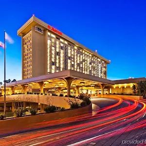 Angeles Airport Marriott Лос-Анджелес
